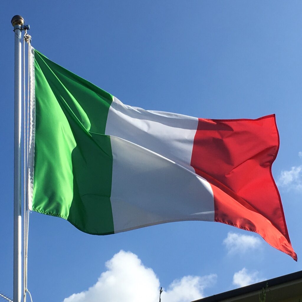 L’Italia ha bisogno di un nuovo inno?